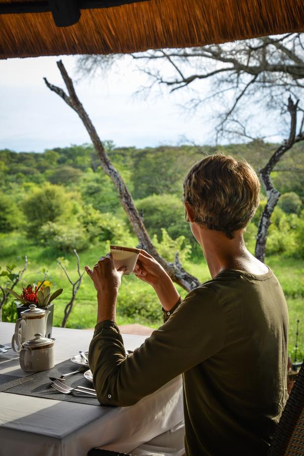 Ursula'S Homestead Victoria Falls Esterno foto